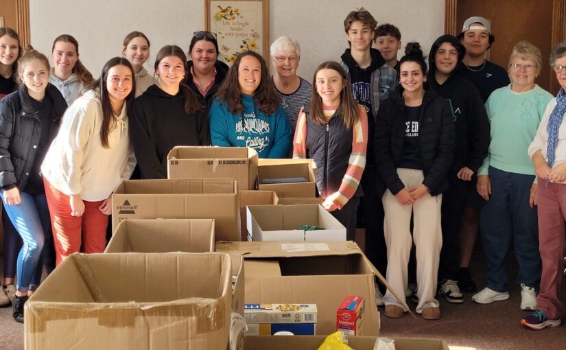 La classe de Valeurs humaines explore le fonctionnement d’une banque alimentaire